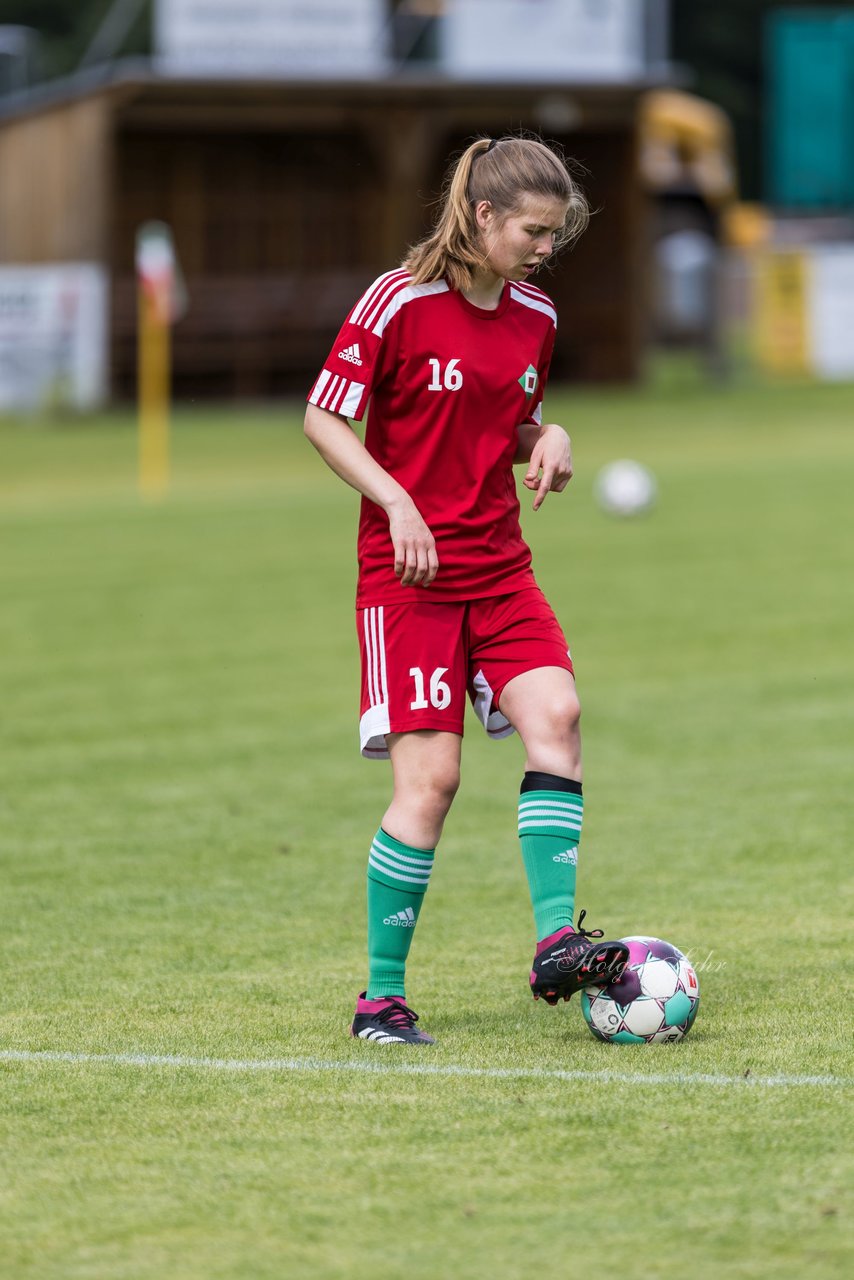 Bild 109 - F SV Boostedt - SV Fortuna St. Juergen : Ergebnis: 2:1